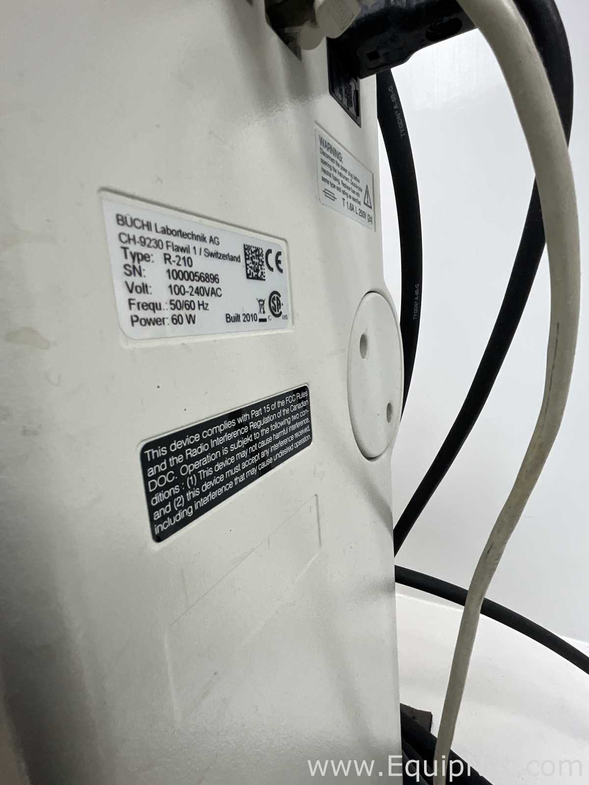 Buchi R-210 Evaporator with B-491 Heating Bath, V-700 Vacuum Pump and F-305 Recirculating Chiller