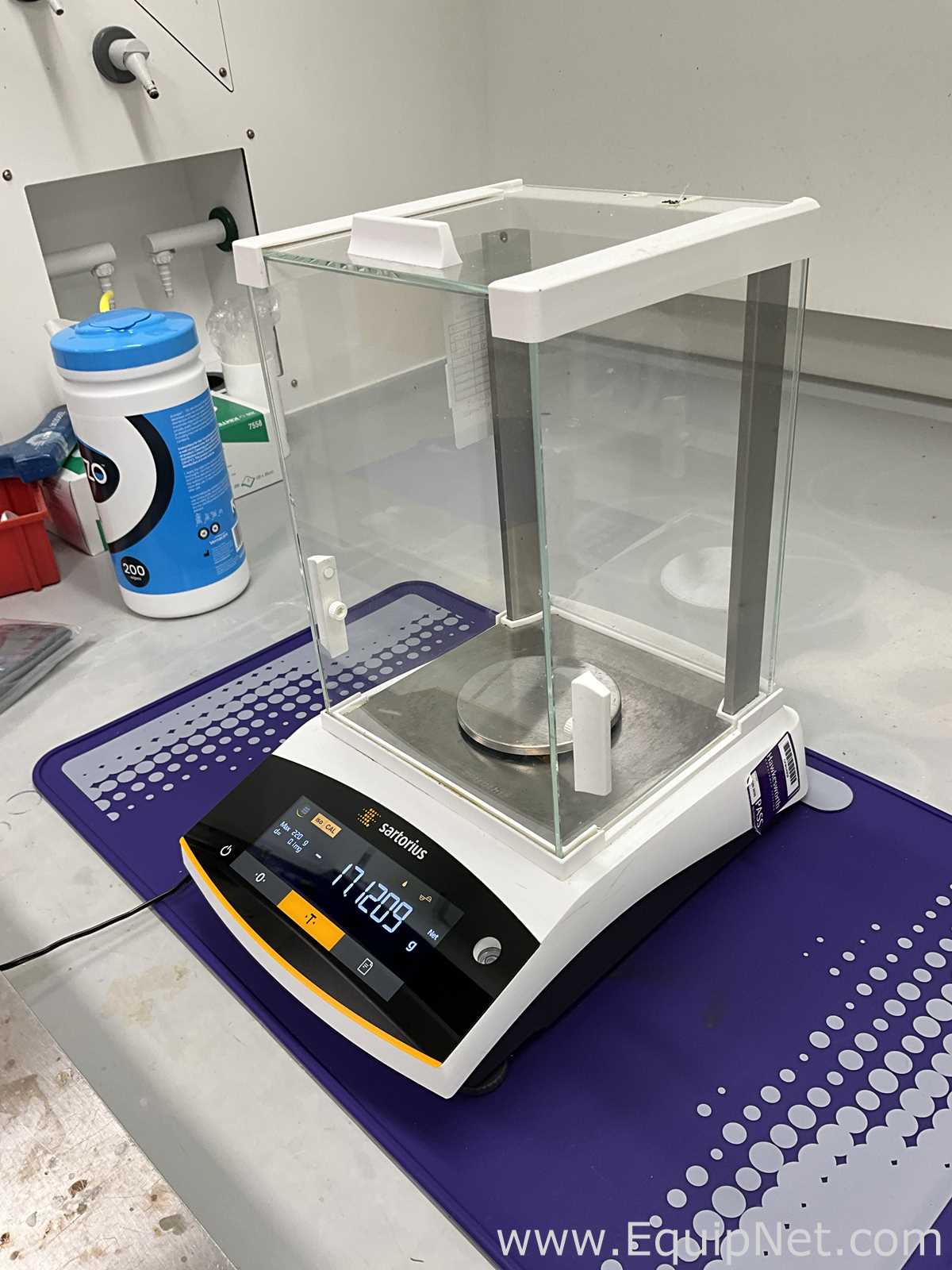 Sartorius BCE224I-1S Analytical Balance with Power Supply