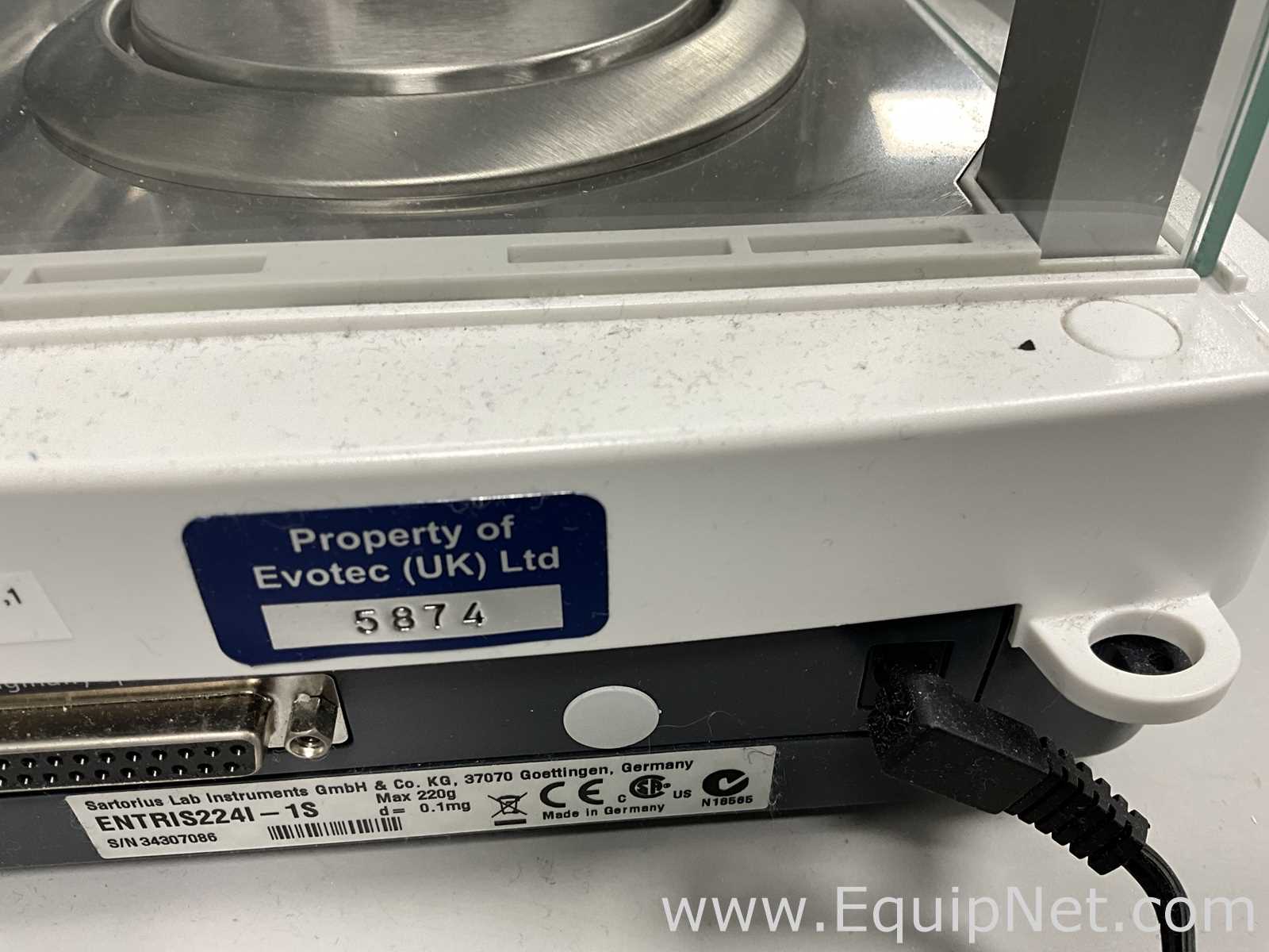Sartorius ENTRIS224I-1S Analytical Balance with Power Supply