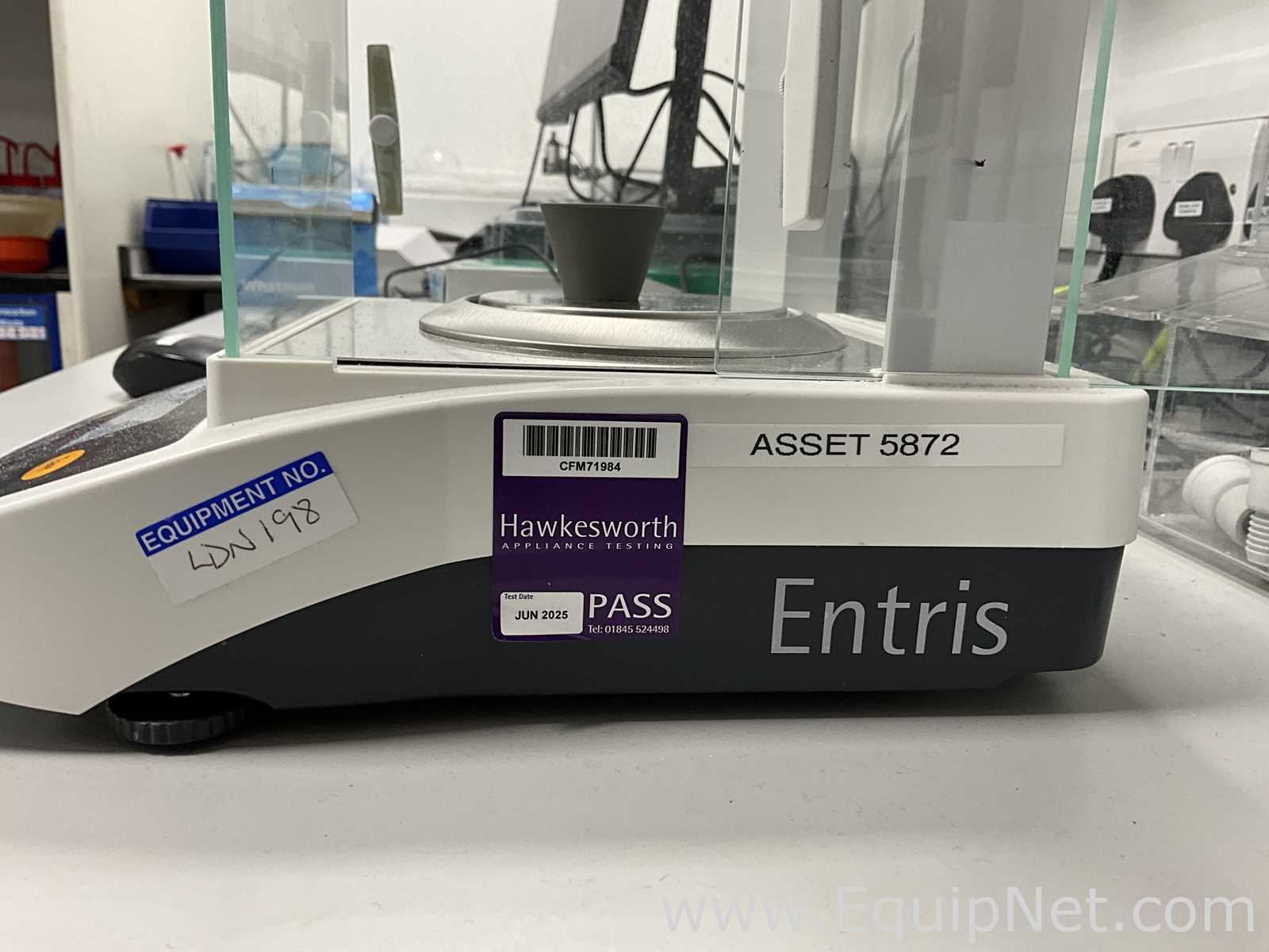 Sartorius ENTRIS224I-1S Analytical Balance with Power Supply