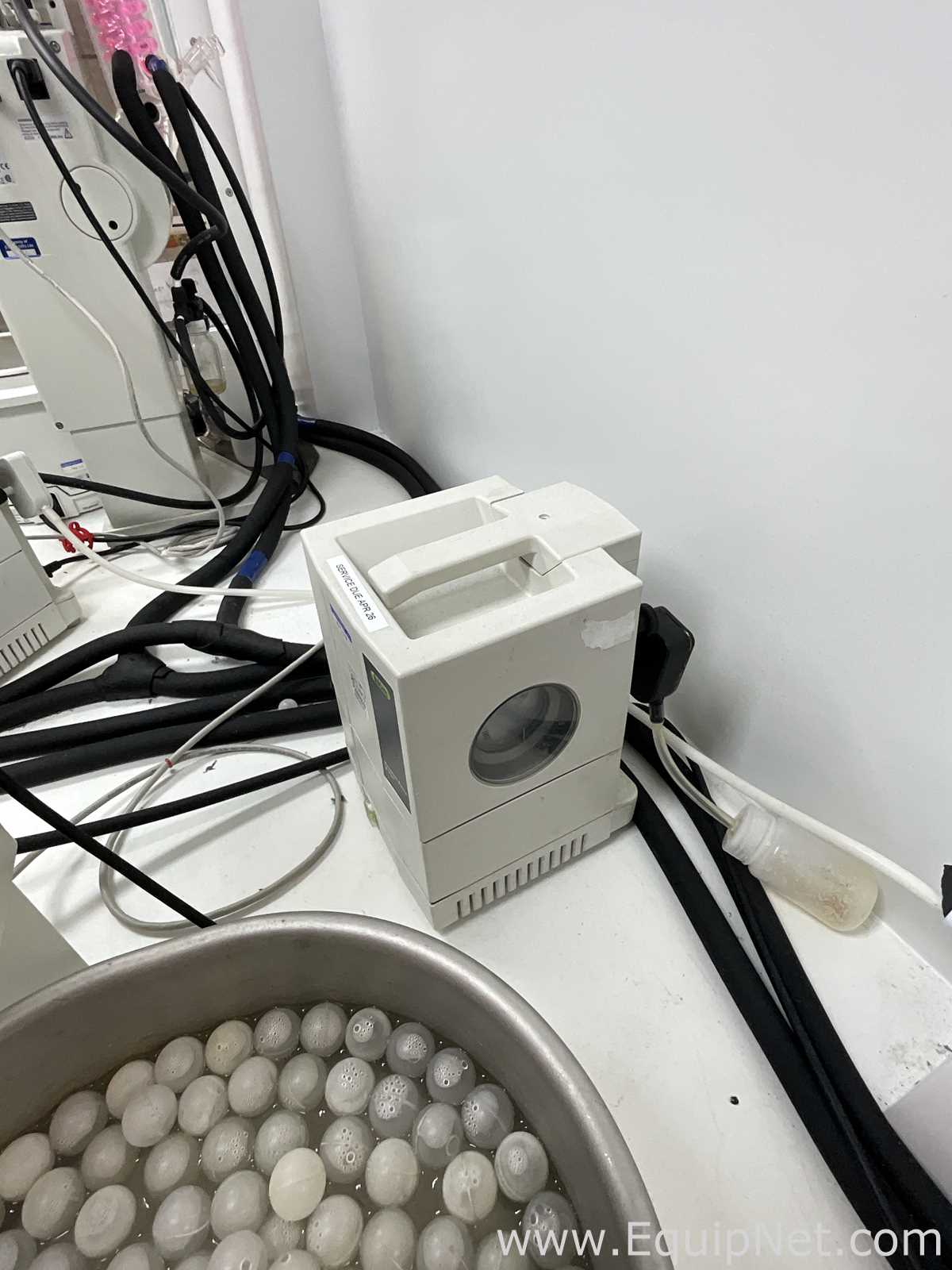 Buchi R-210 Evaporator with B-491 Heating Bath, V-700 Vacuum Pump and F-305 Recirculating Chiller -R