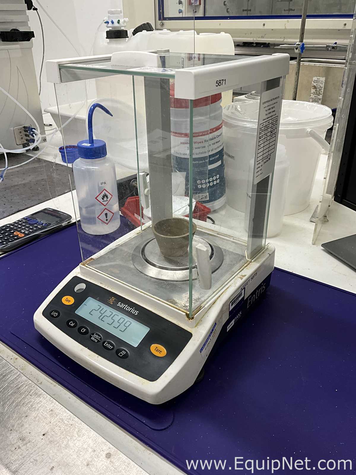 Sartorius ENTRIS224I-1S Analytical Balance with Power Supply