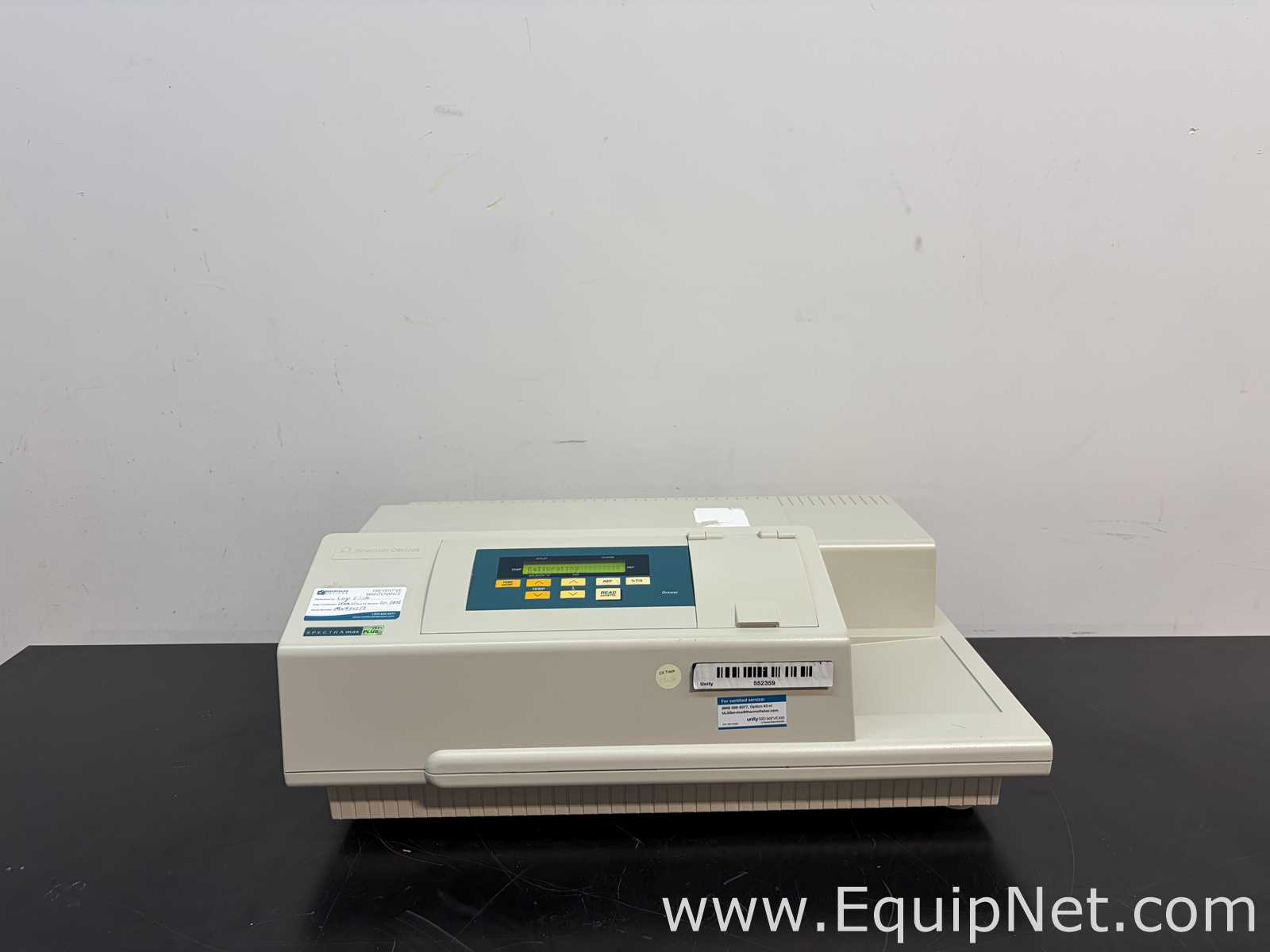 Molecular Devices Spectra Max 384 Plus Microplate Spectrophotometer With StakMax Microplate Handler