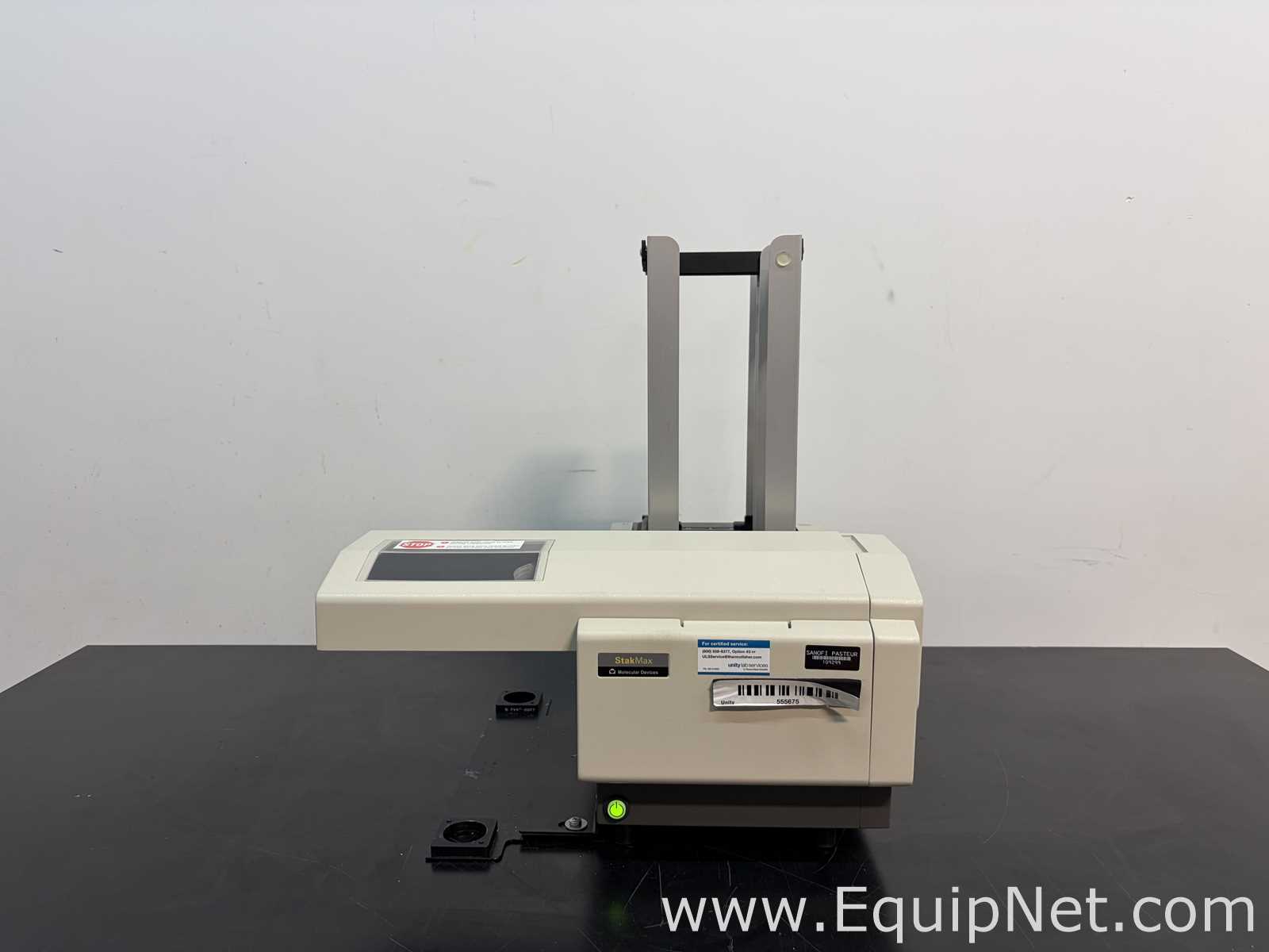 Molecular Devices Spectra Max 384 Plus Microplate Spectrophotometer With StakMax Microplate Handler