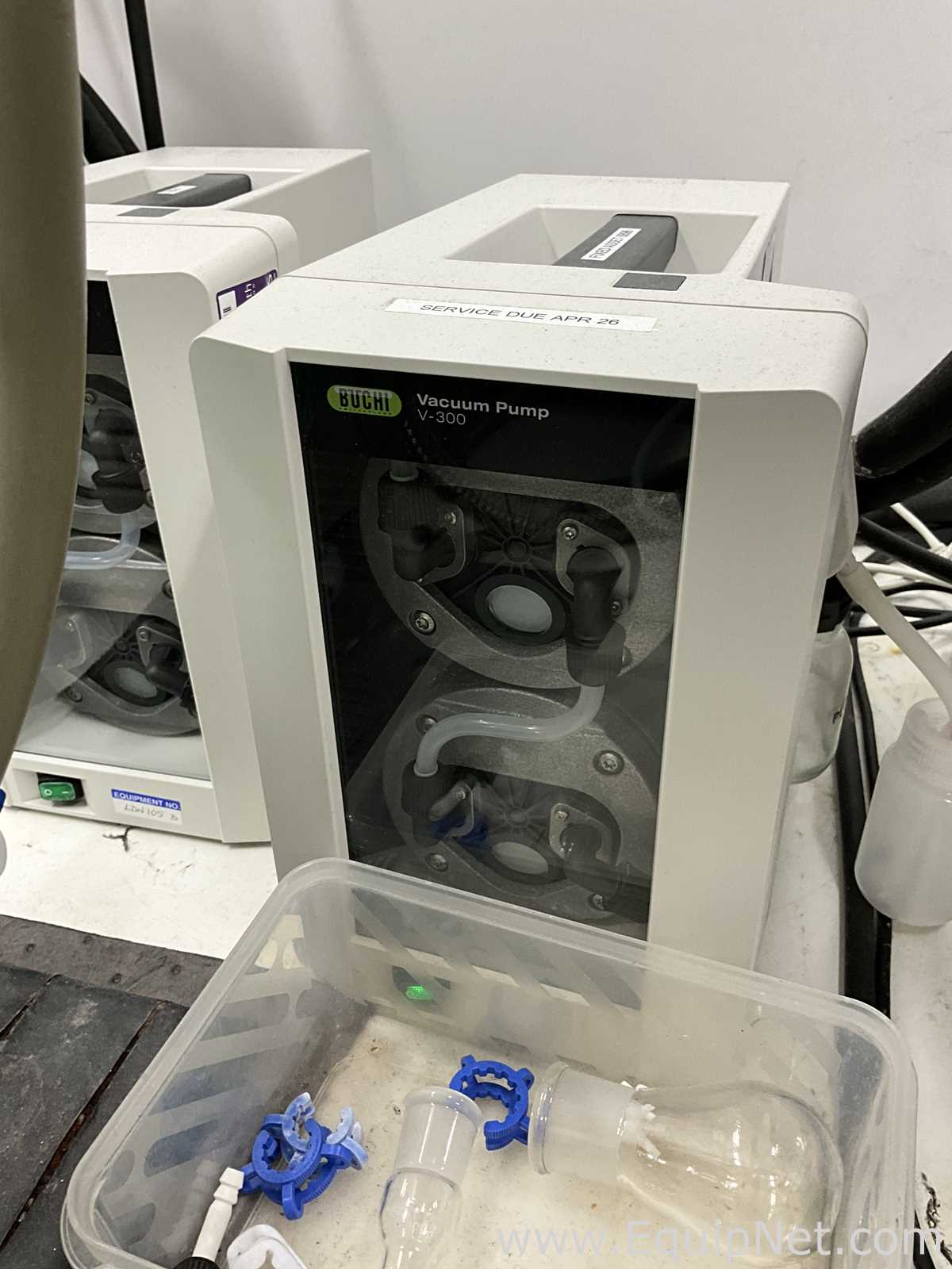 Buchi R-300 Rotary Evaporation System with B-300 Base Heating Bath and V-300 Vacuum Pump - R