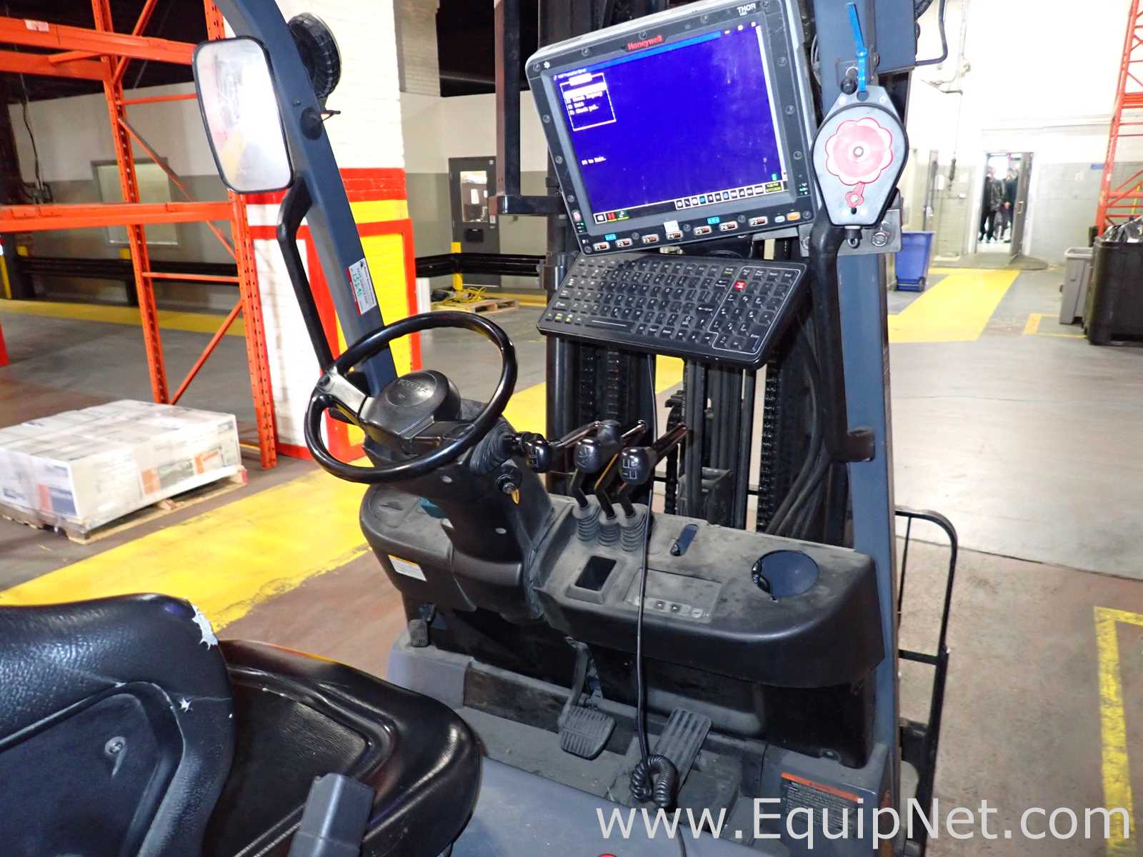 Toyota 8FBCHU25 Electric Forklift