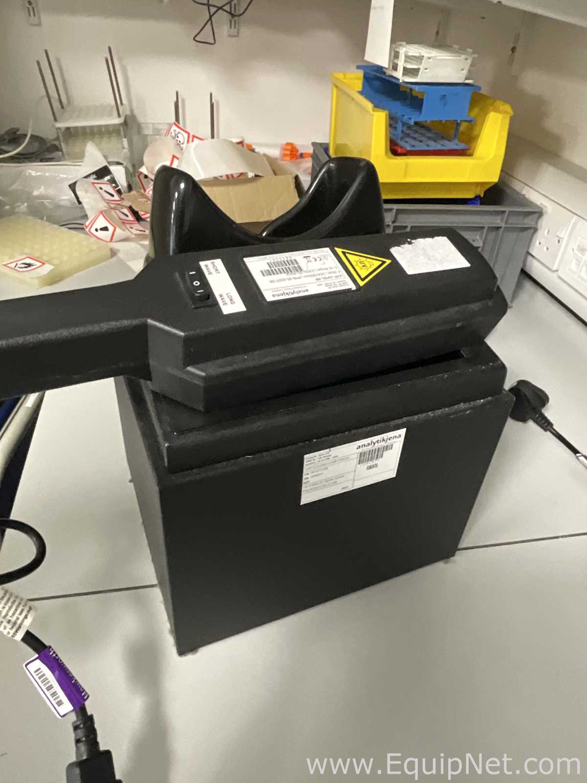 Analytik Jena US UVP Chromato-Vue Cabinet and UVP UVGL-58 Lamp