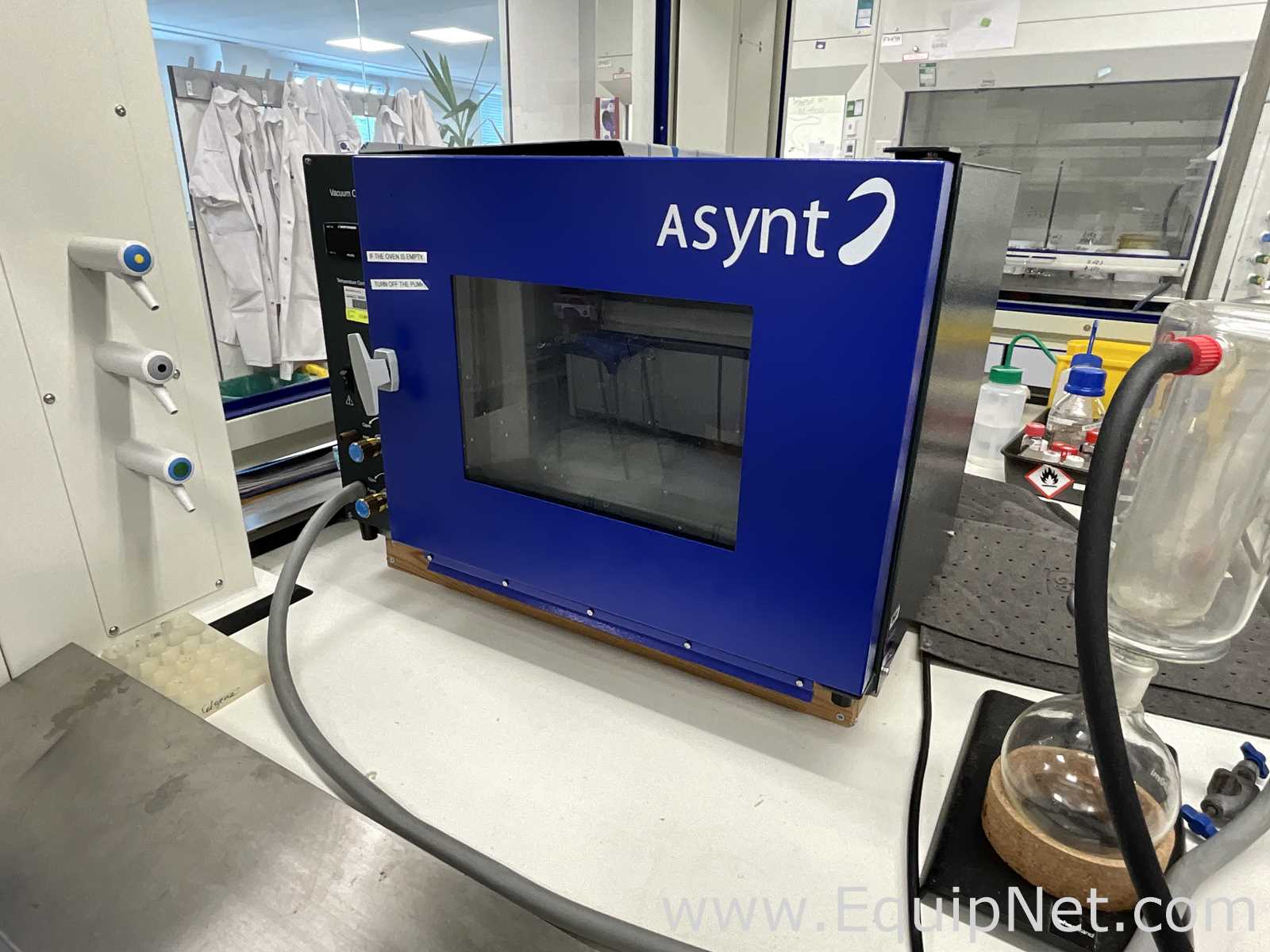 Fistreem ASY031.XX3.5 Laboratory Vacuum Oven with Edwards Vacuum Pump