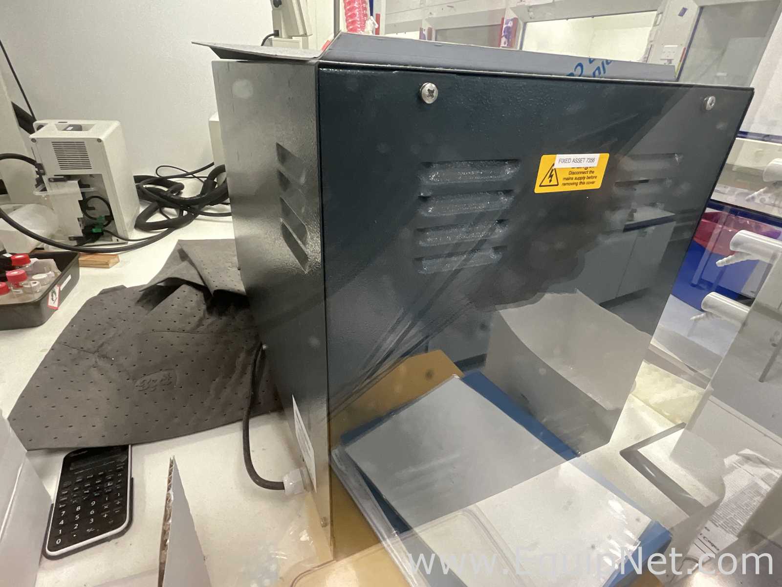 Fistreem ASY031.XX3.5 Laboratory Vacuum Oven with Edwards Vacuum Pump