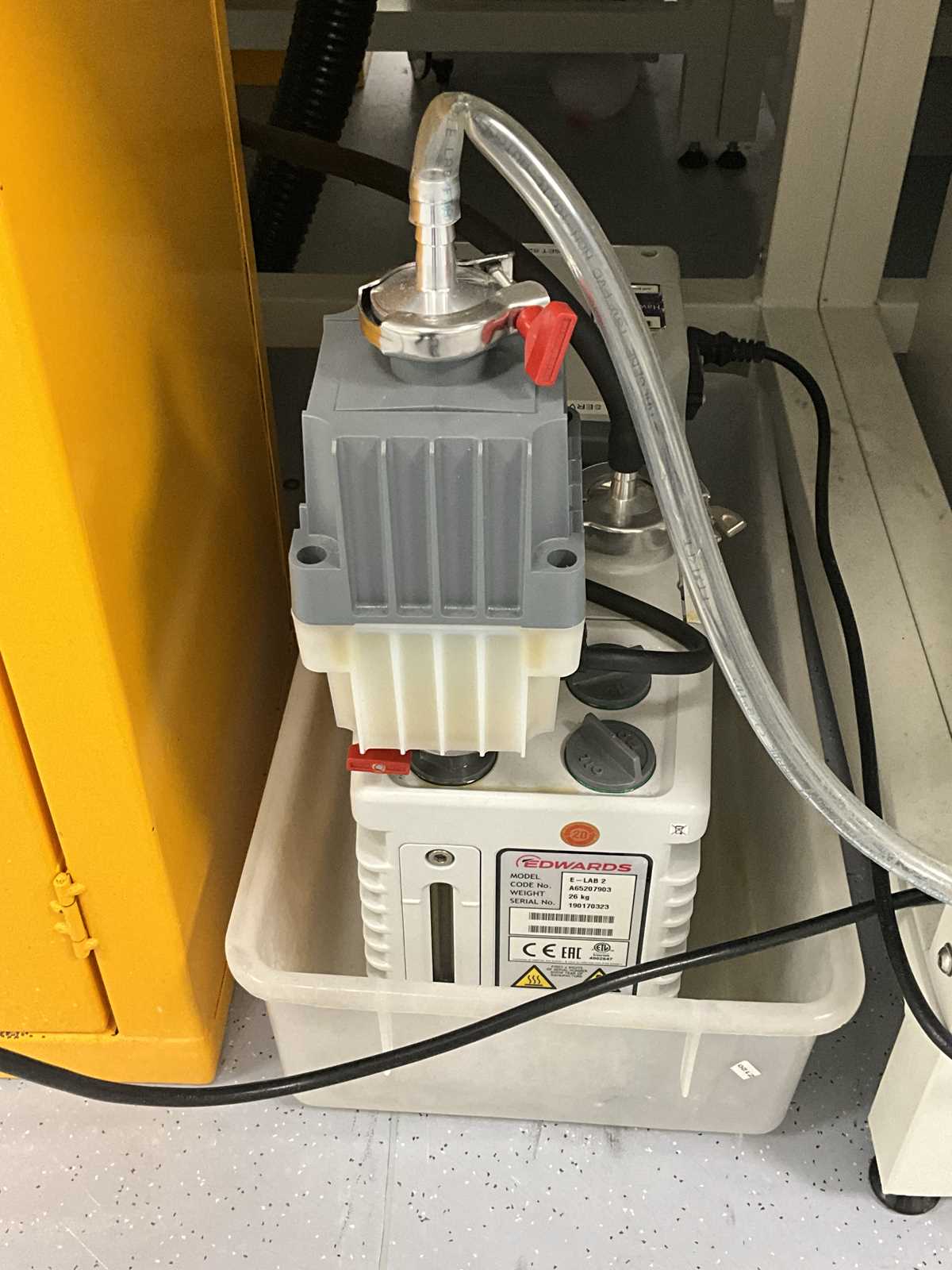 Fistreem ASY031.XX3.5 Laboratory Vacuum Oven with Edwards Vacuum Pump