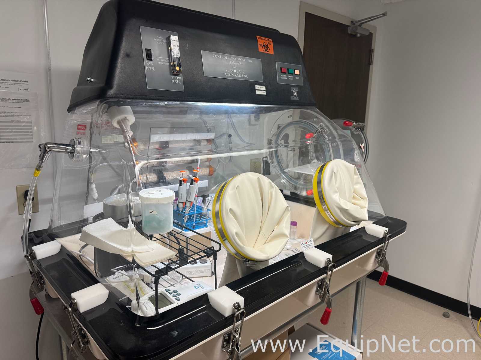 Plas Labs 855-AC Anaerobic Chamber
