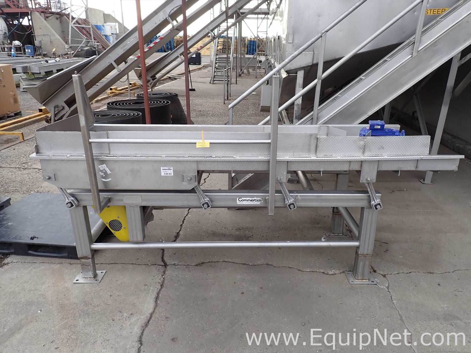 Commercial Manufacturing Stainless Steel Vibratory Inspection Conveyor 13-21