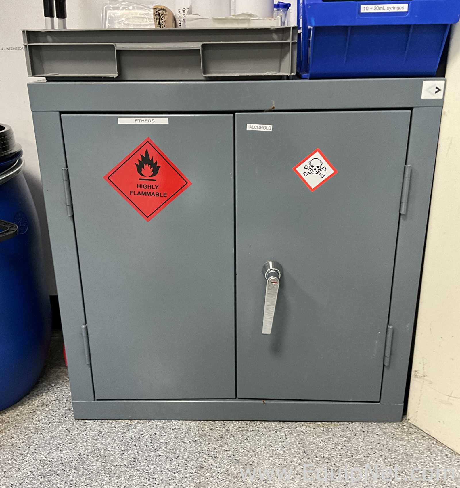 Gabinete de Almacenamiento de Inflamables Various Requisitos de aire  
