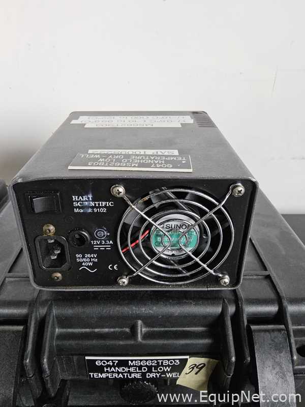 Lote de 2 Equipo de calibración Hart Scientific 9102S