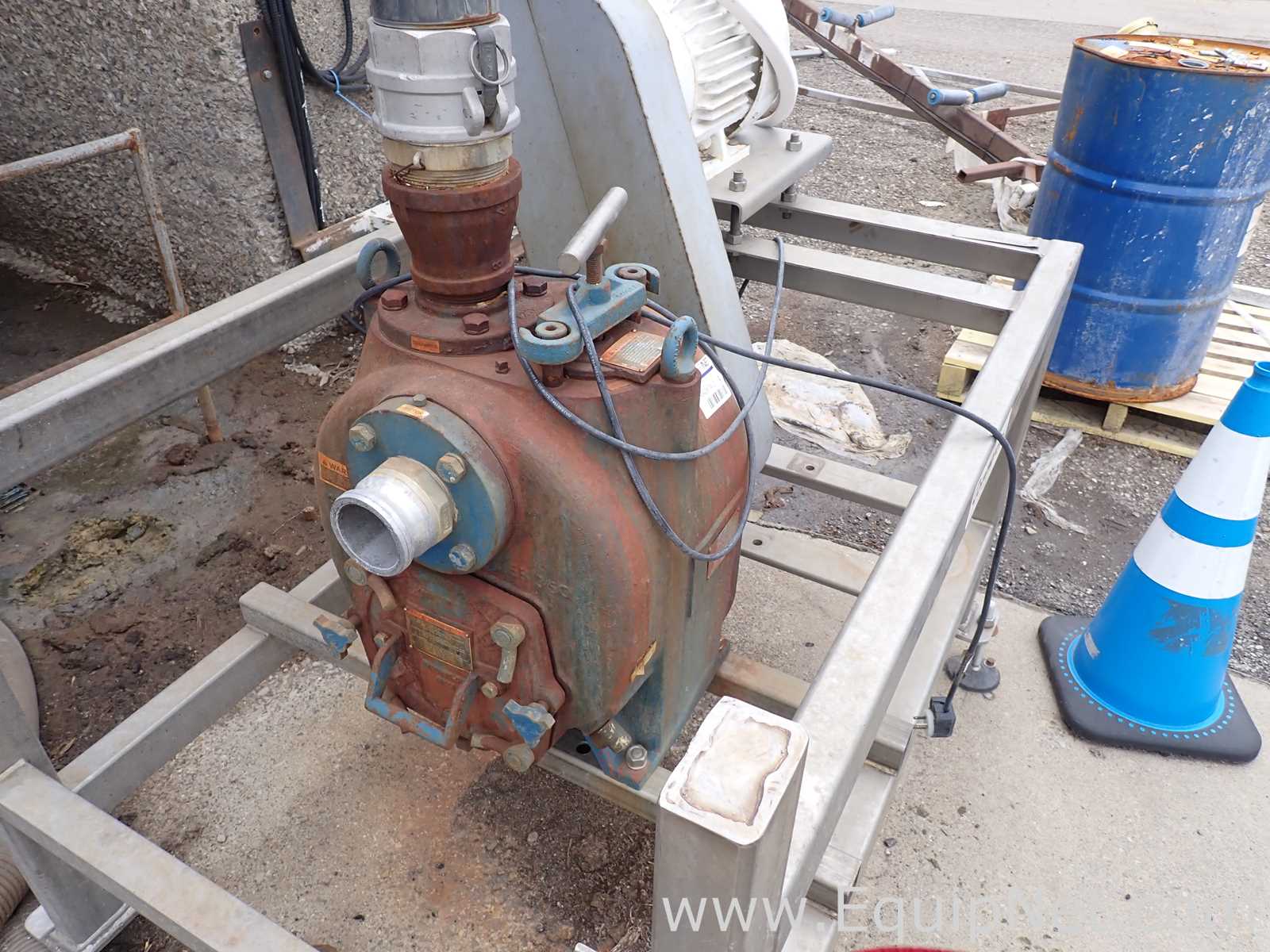 Stainless Steel Tank with Pump