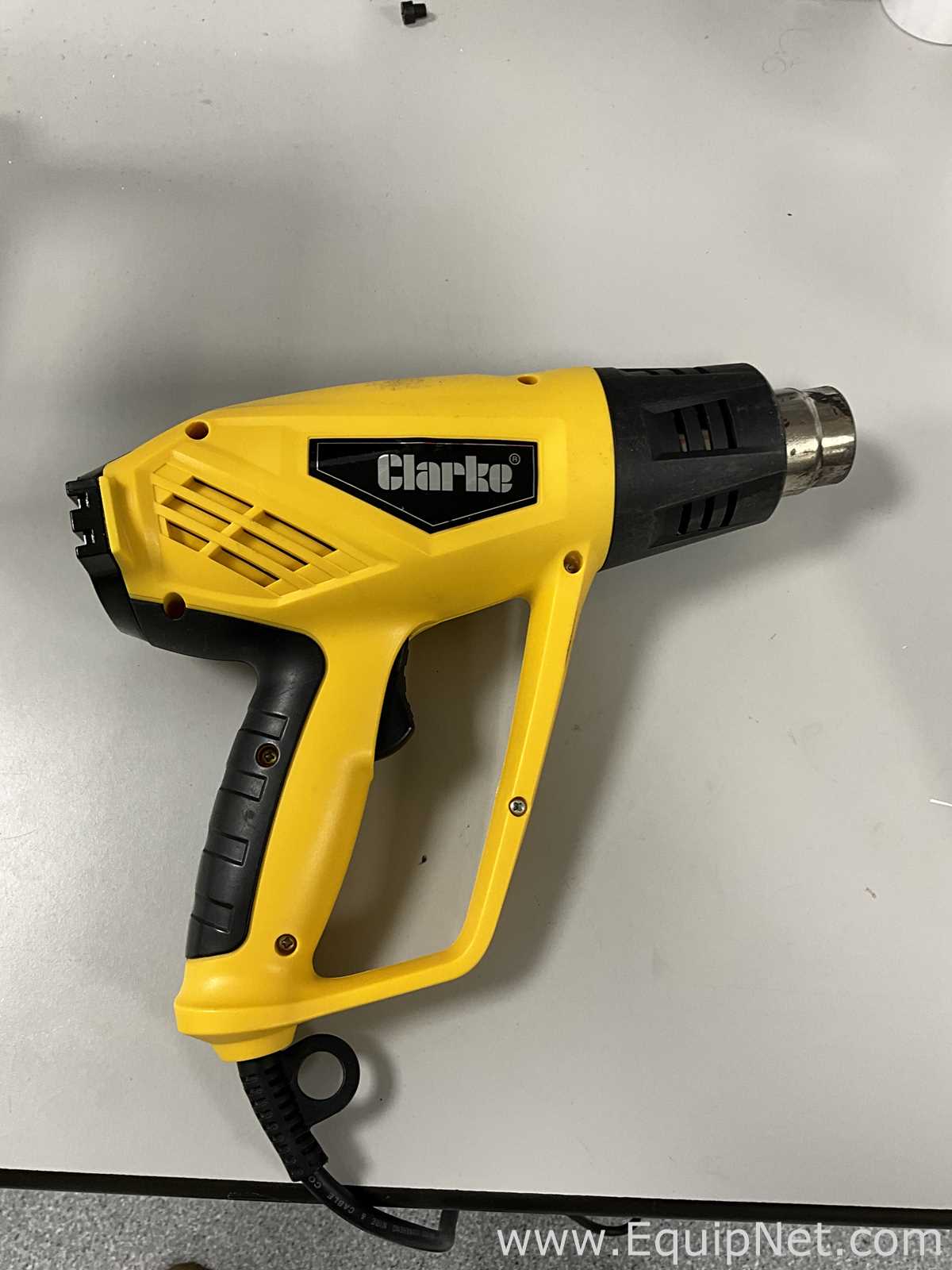 Calentador Clarke CHG2000C