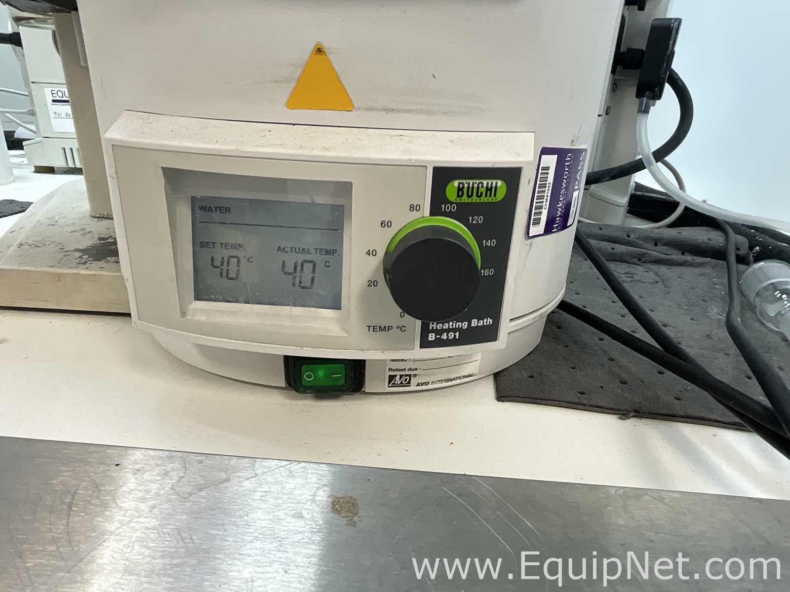 Buchi R-210 Evaporator with B-491 Heating Bath, V-700 Vacuum Pump and F-305 Recirculating Chiller