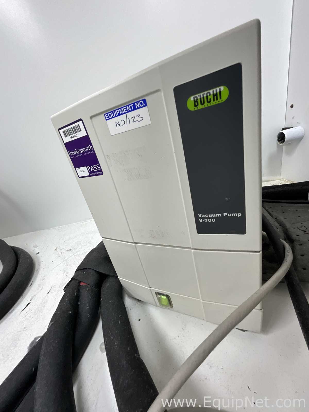 Buchi R-210 Evaporator with B-491 Heating Bath, V-700 Vacuum Pump and F-305 Recirculating Chiller