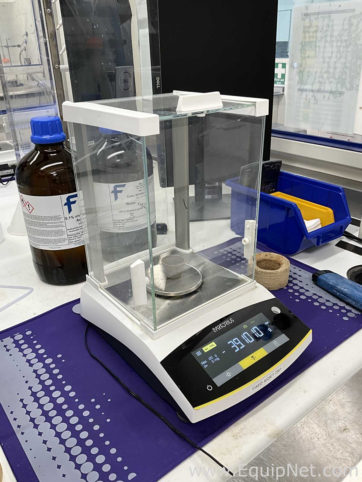 Sartorius BCE124I-1S Analytical Balance with Power Supply