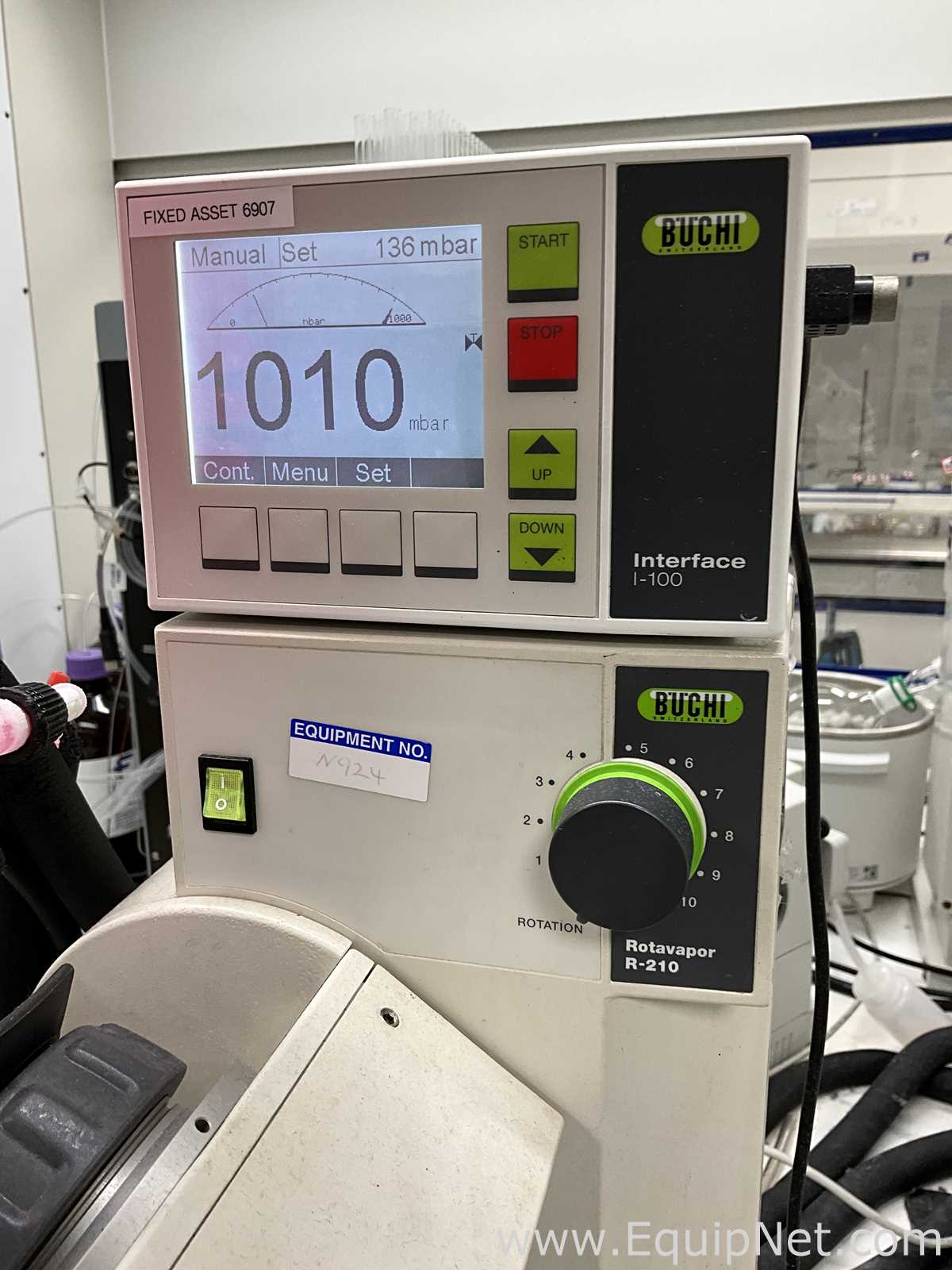 Buchi Labortechnik AG R-210 Evaporator With B-491 Heating Bath V-700 Vacuum Pump and I-100 Interface