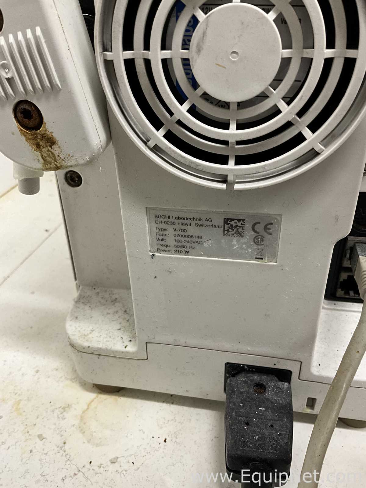 Buchi Labortechnik AG R-210 Evaporator With B-491 Heating Bath V-700 Vacuum Pump and V-850 Interface