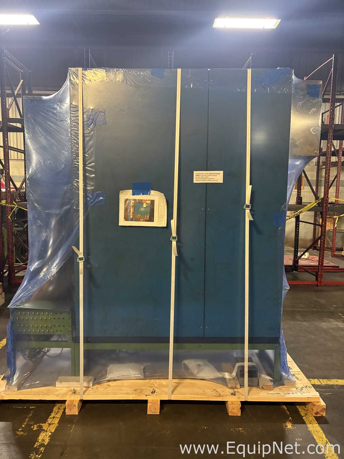 Lot of Two Uzer 52in-385 UZHM15 Hydraulic Tire Presses