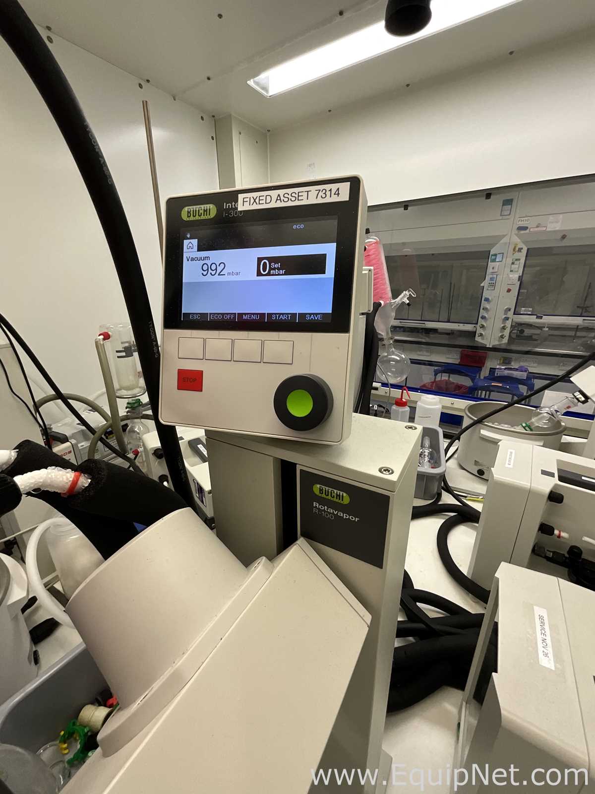 Buchi R-100 Rotary Evaporator with B-100 Heating Bath, V-300 Vacuum Pump and F-314 Recirc Chiller