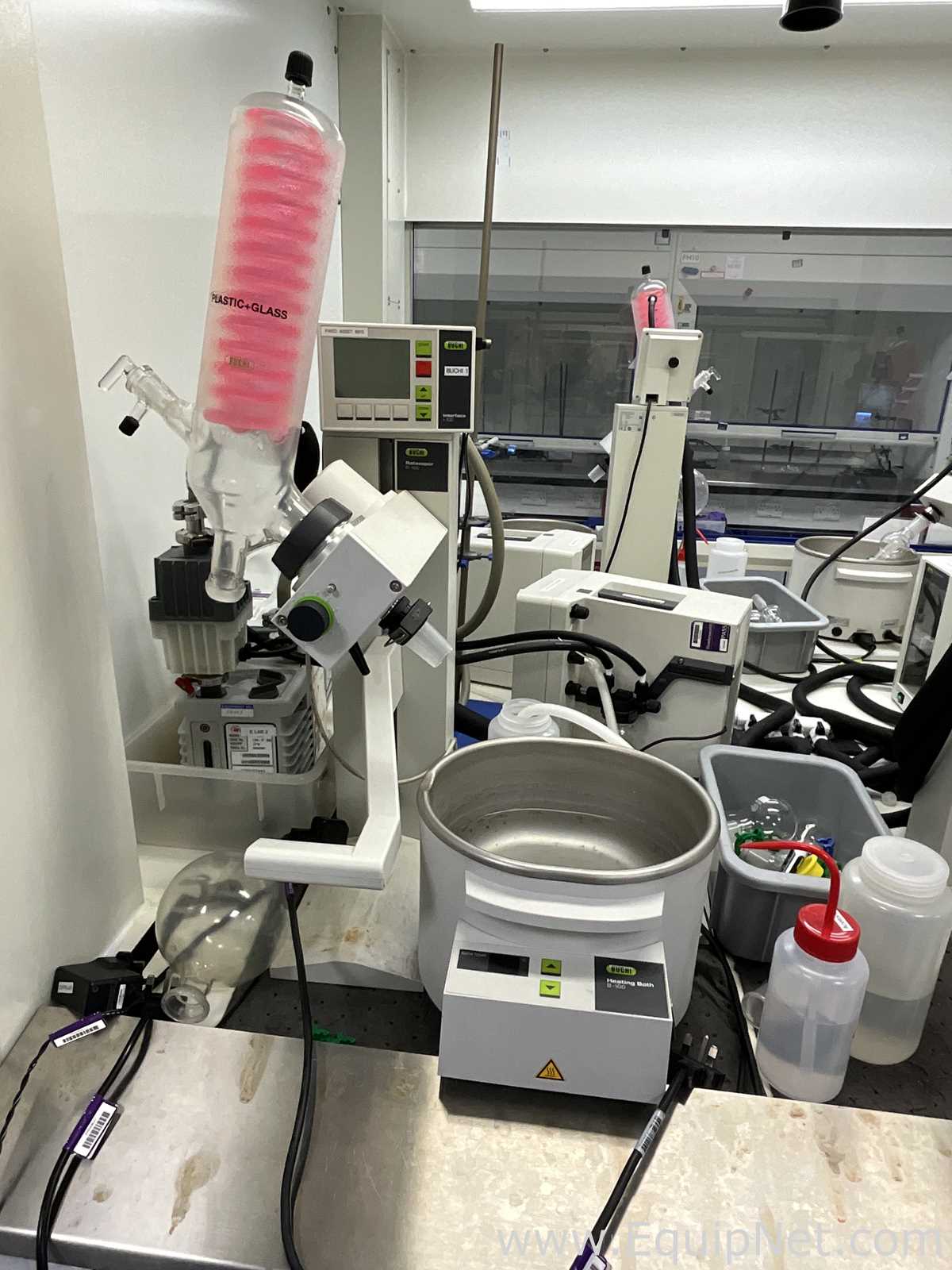 Buchi R-100 Rotary Evaporator with B-100 Heating Bath, V-300 Vacuum Pump and Edwards Vacuum Pump