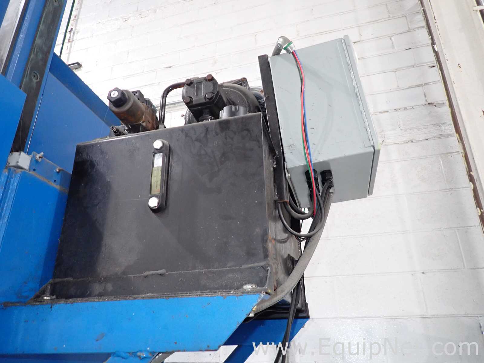 REI Rebel Vertical Baler 45-21P