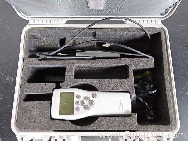 Vaisala DM70 Hand-Held Dewpoint Meter