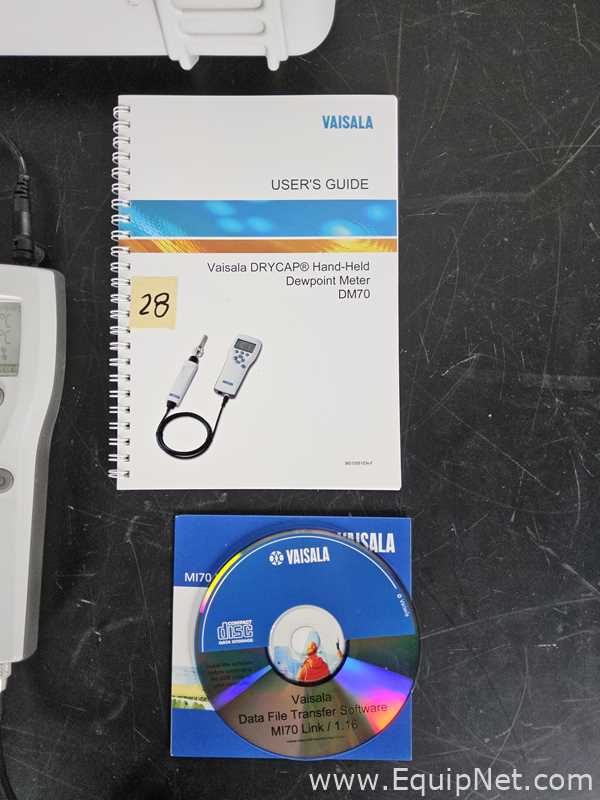 Vaisala DM70 Hand-Held Dewpoint Meter