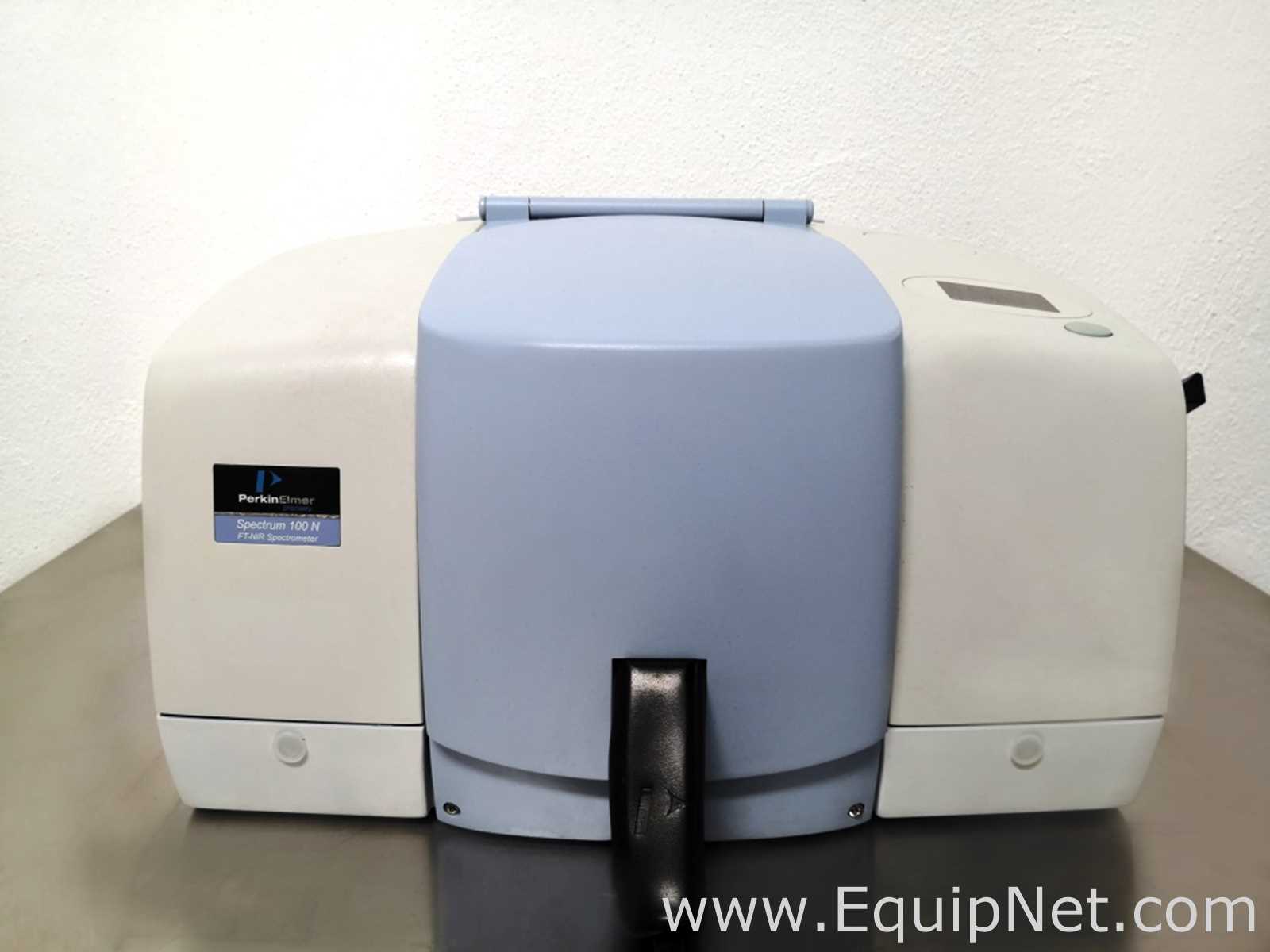 Espectrómetro Perkin Elmer FT-NIR 100N