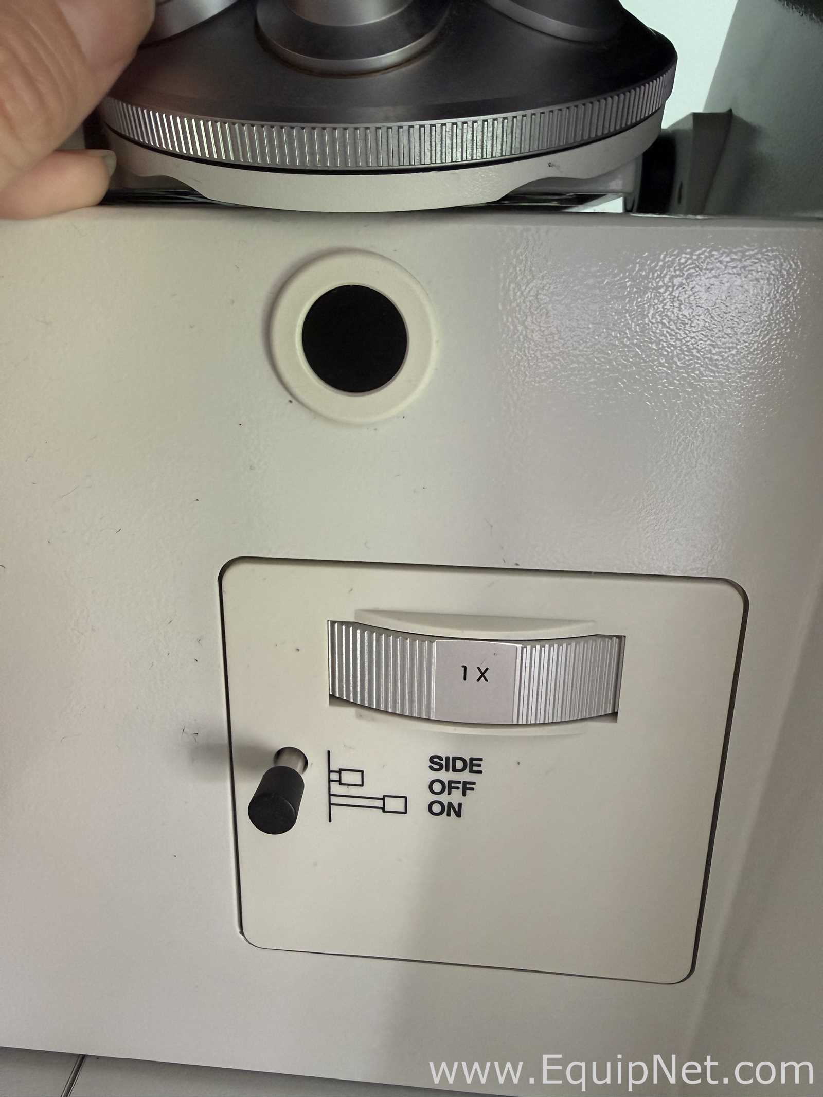 Leica Microsystems DMIRB Microscope