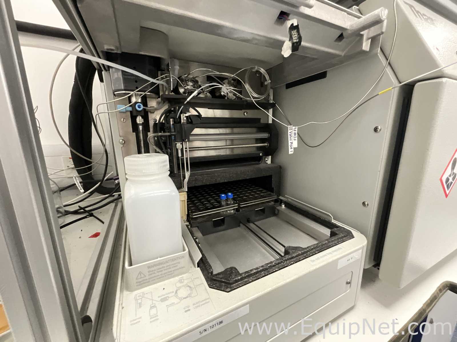 Thar Instruments SFC Fluid Delivery System and Analytical-2-Prep Oven with Waters Fraction Collector