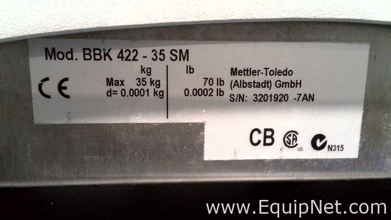 Lot of 7 Mettler Toledo Balances and Scales