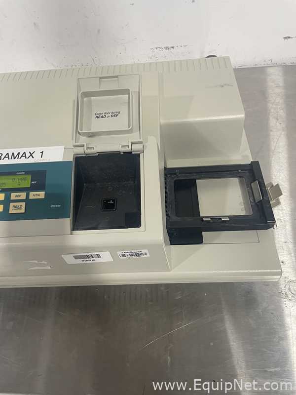 Molecular Devices Spectra Max Plus 384 Spectrophotometer