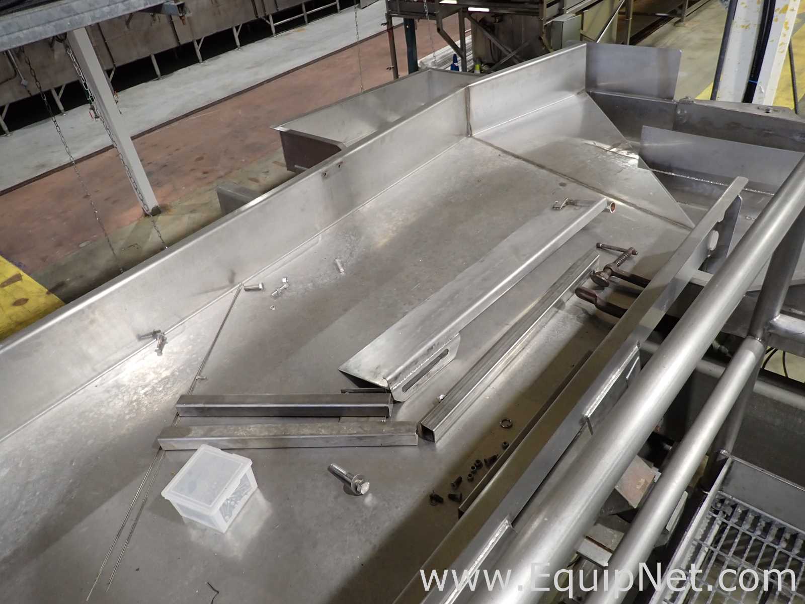 Stainless Steel Vibratory Conveyor 08-18