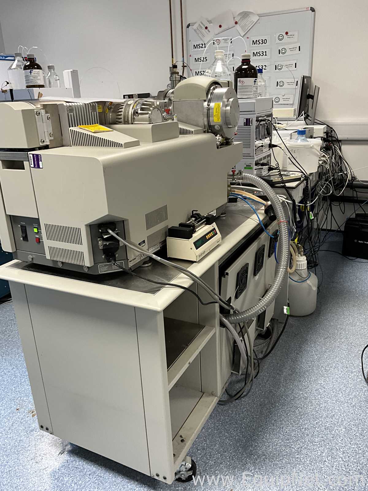 AB Sciex API 4000 LC/MS Mass Spectrometer With Agilent Infinity 1290 HPLC System