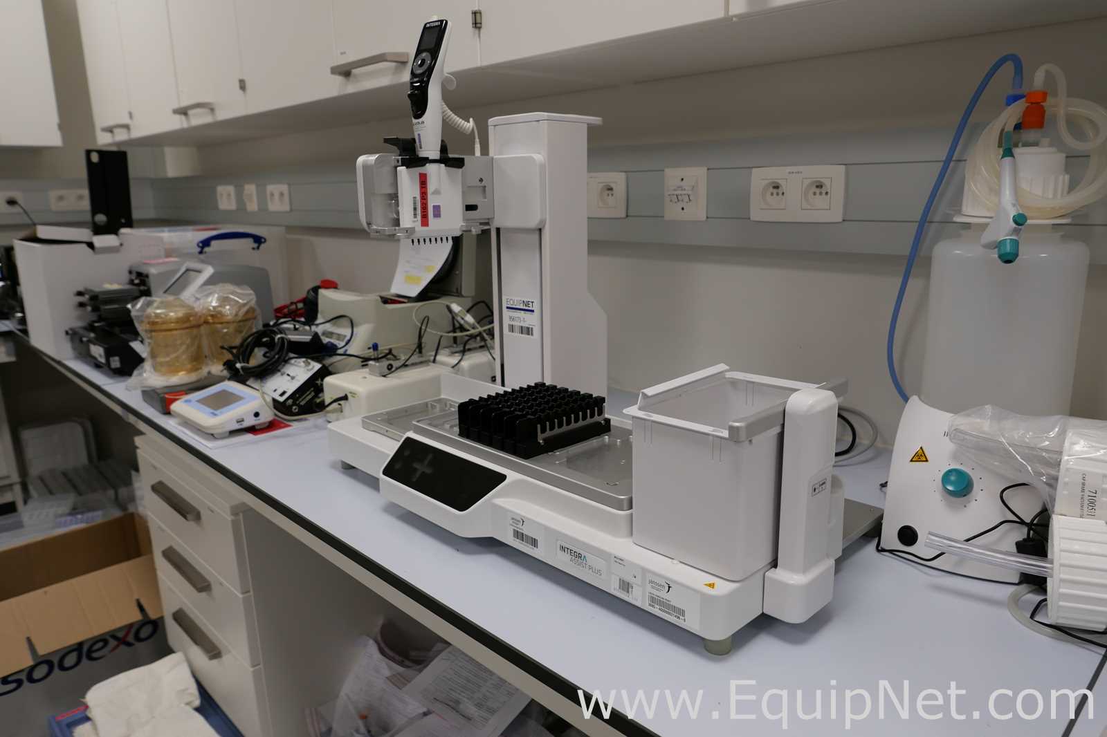 Integra Assist Plus Liquid Handling Robot