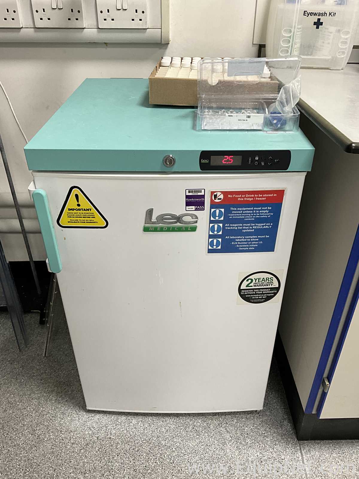Lec Medical Undercounter Refrigerator