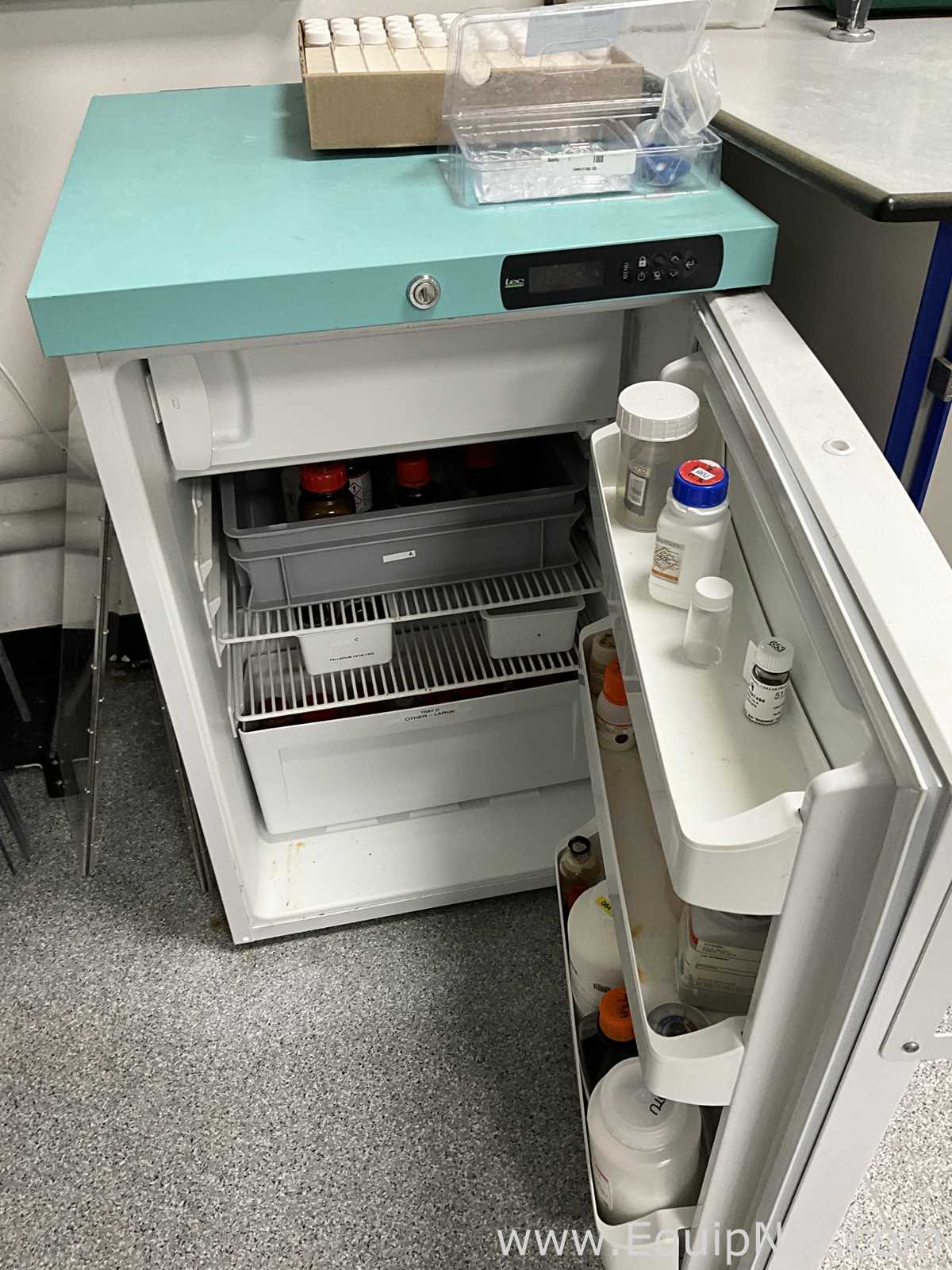 Lec Medical Undercounter Refrigerator