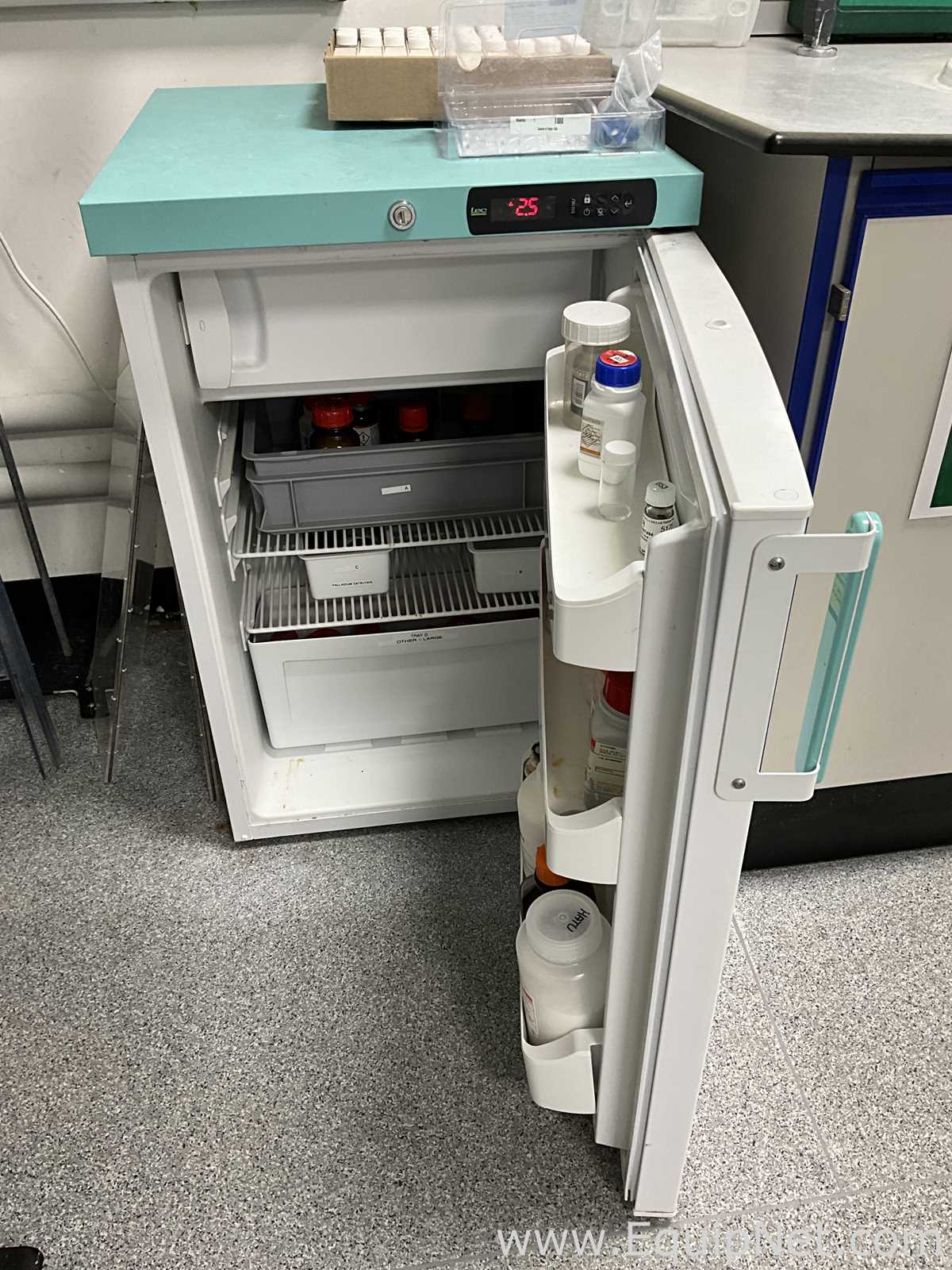 Lec Medical Undercounter Refrigerator