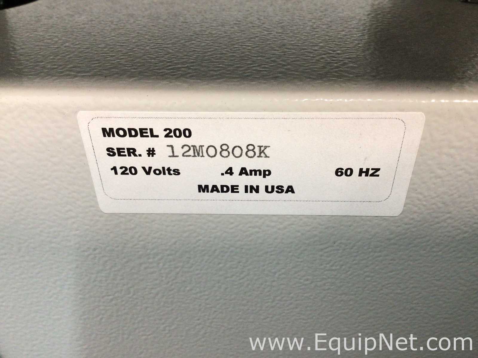 Agitador VWR 200