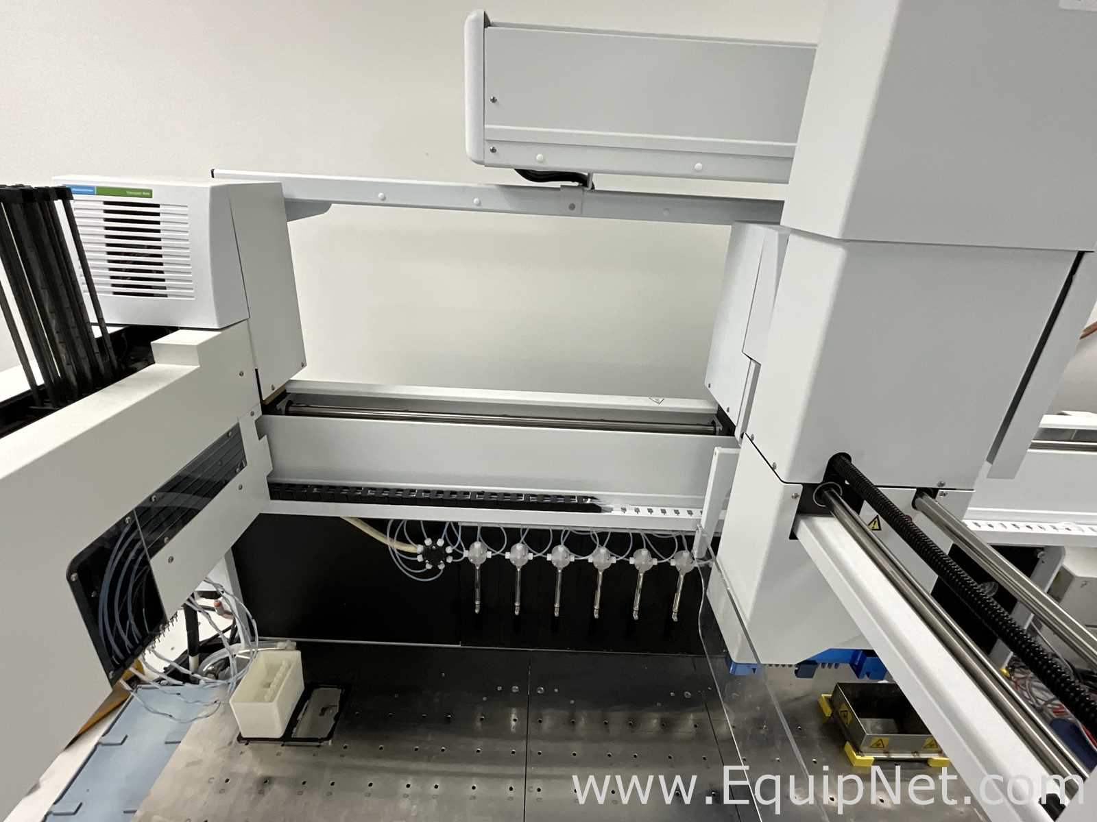 Perkin Elmer JANUS 8 Tip Liquid Handler Automated Work Station With Platestak and Gripper Platform
