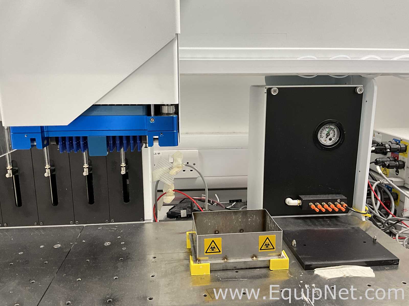 Perkin Elmer JANUS 8 Tip Liquid Handler Automated Work Station With Platestak and Gripper Platform
