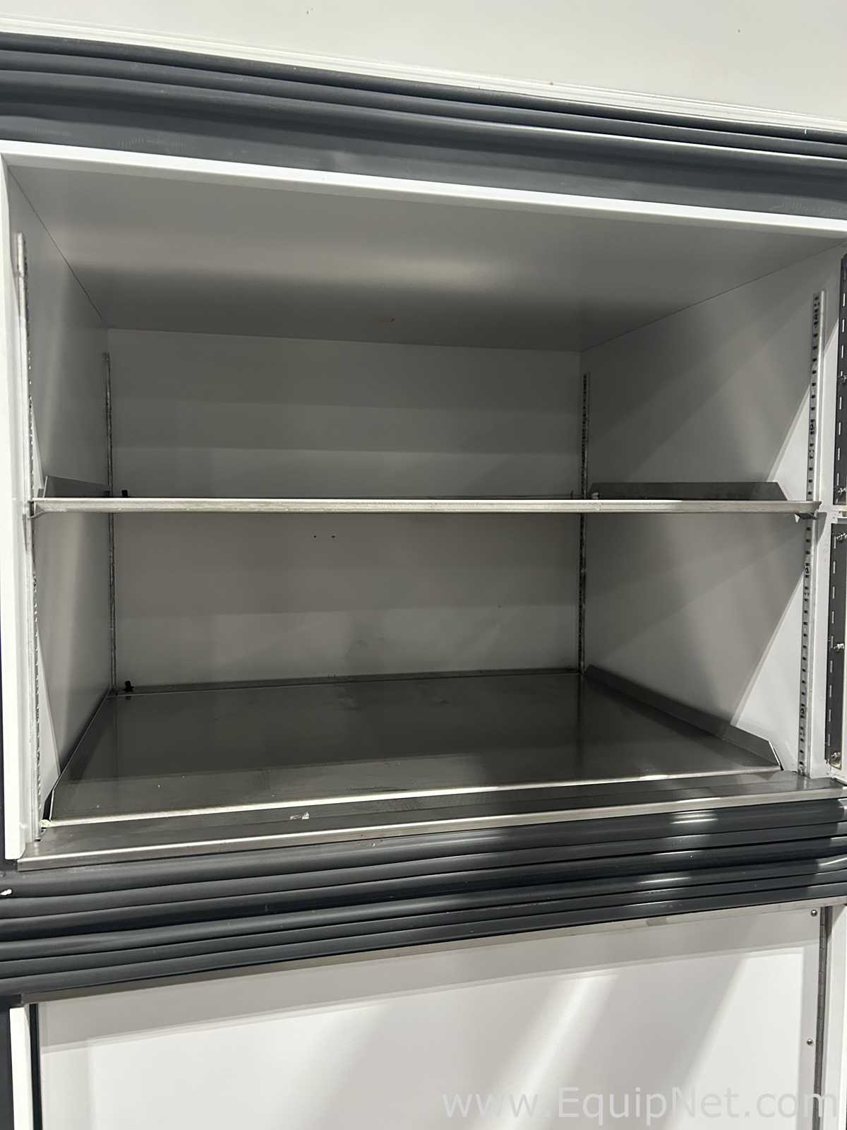 Freezer Thermo Fisher Scientific 990