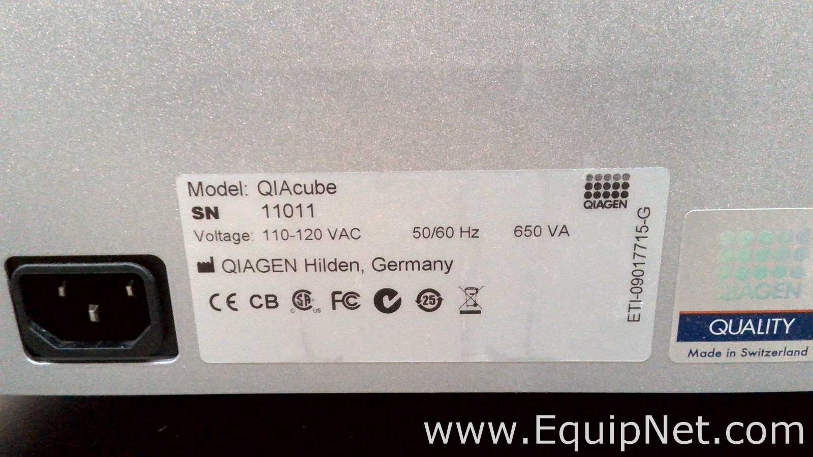 QIAGEN QIAcube DNA and RNA Isolation and Purification System