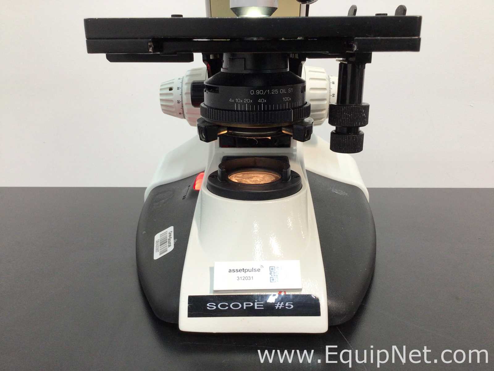 Leica DME Binocular Microscope