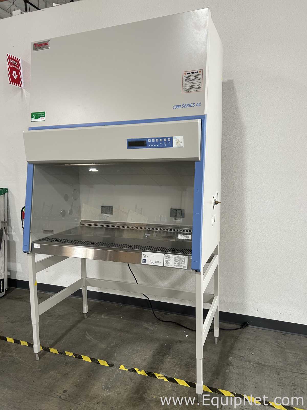 Cabina de Seguridad Biológica Thermo Fisher Scientific 1385