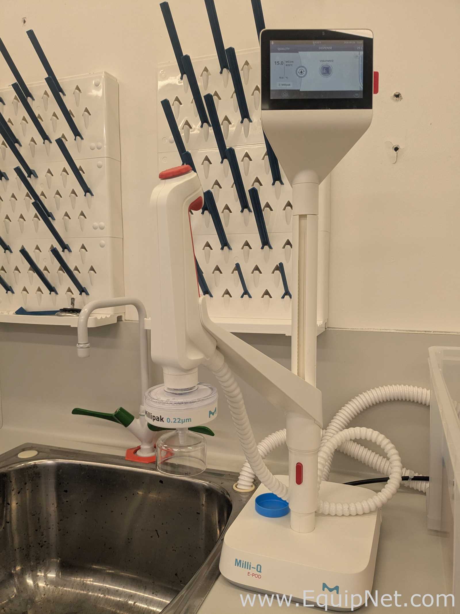 Millipore Milli-Q IX 7003 Purification Kit And E-Pod Dispenser Water Purification and Still System
